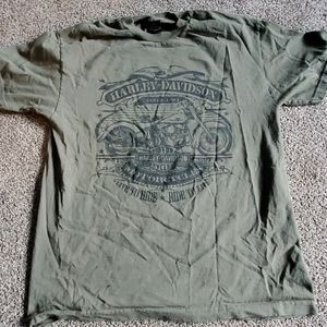 Men's Large Harley Davidson tshirt